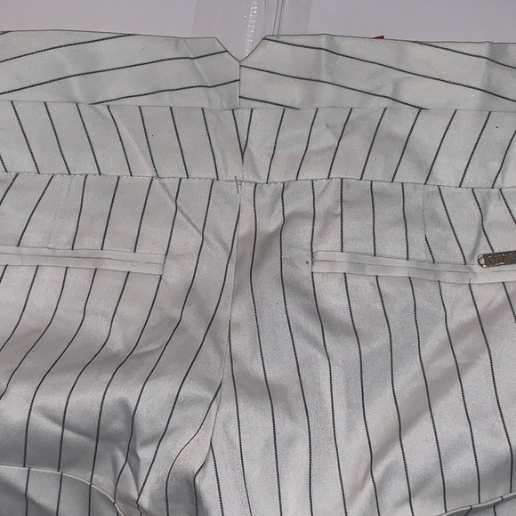 Guess shorts pinstripe - Picture 6 of 6